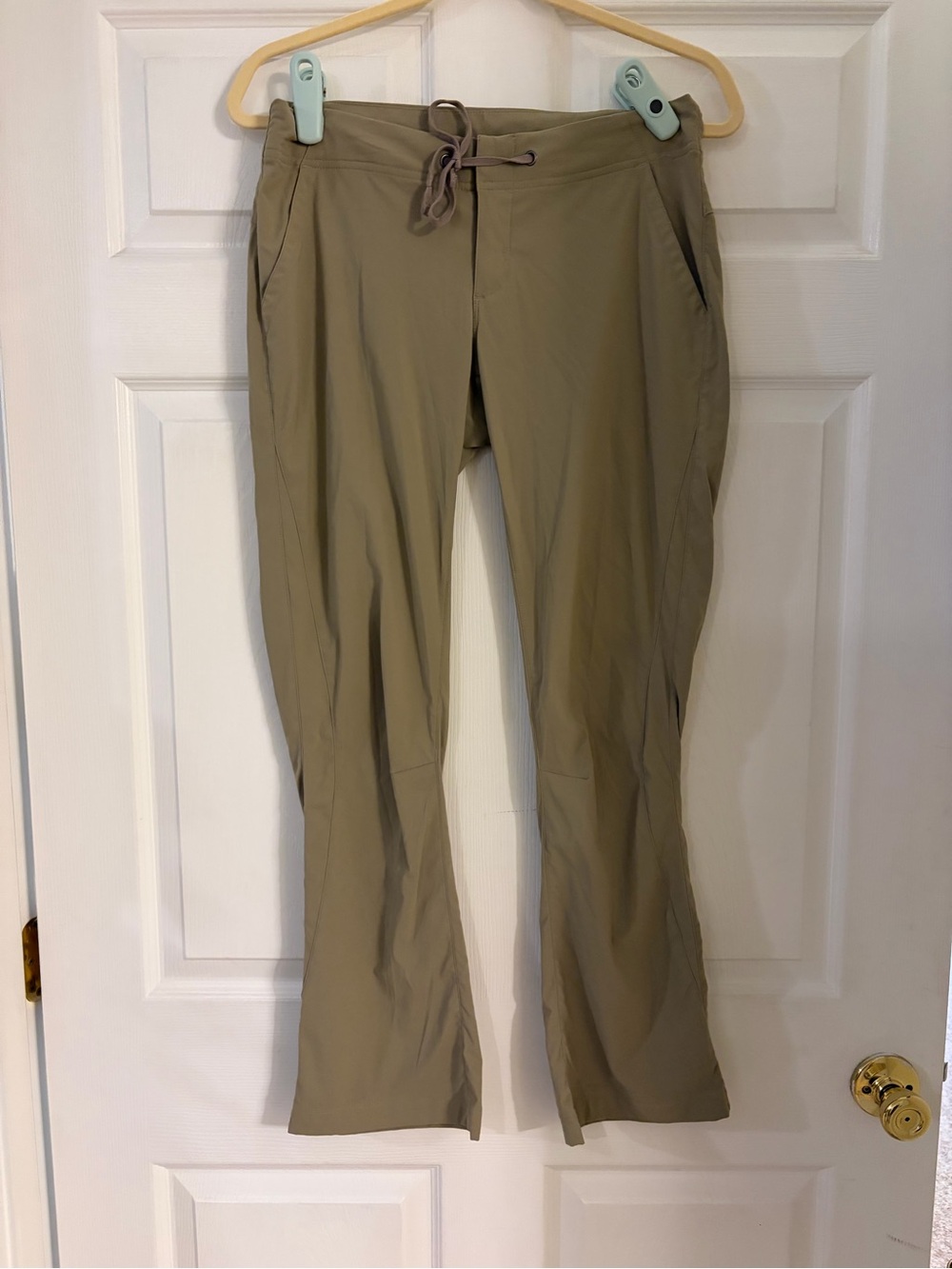 Columbia Omni Shield Repellent hiking outdoor quick dry bootcut tan pants size 6